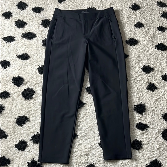Athleta Size 8 Steller Skinny Trouser pants Black stylish pants - Picture 1 of 8